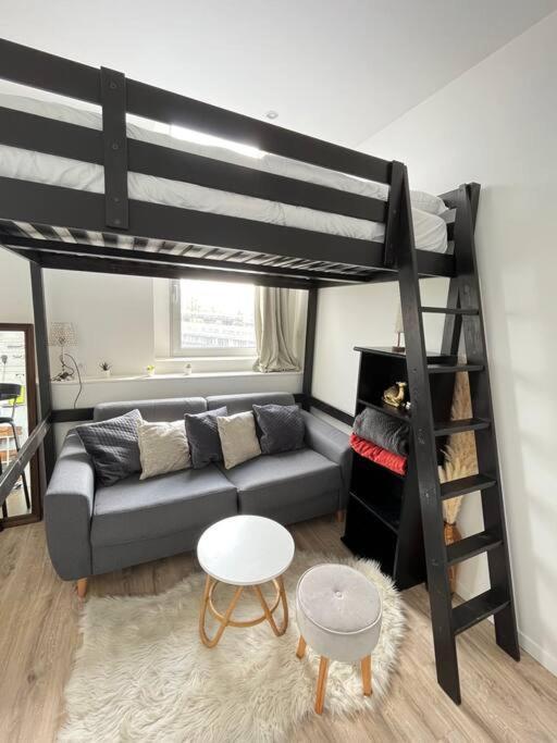 Rome - Studio Meuble A Reims Apartment Bagian luar foto