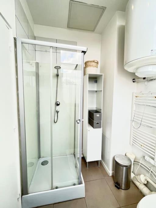 Rome - Studio Meuble A Reims Apartment Bagian luar foto